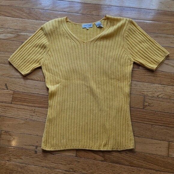 10 Ladies Shirts Size S - Picture 2 of 11